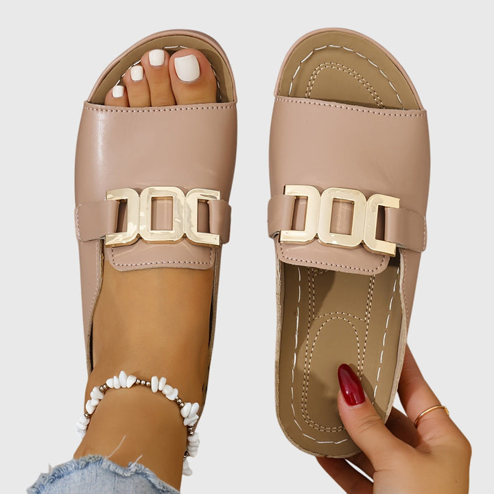 Karla | Comfortable Sandals with Buckles