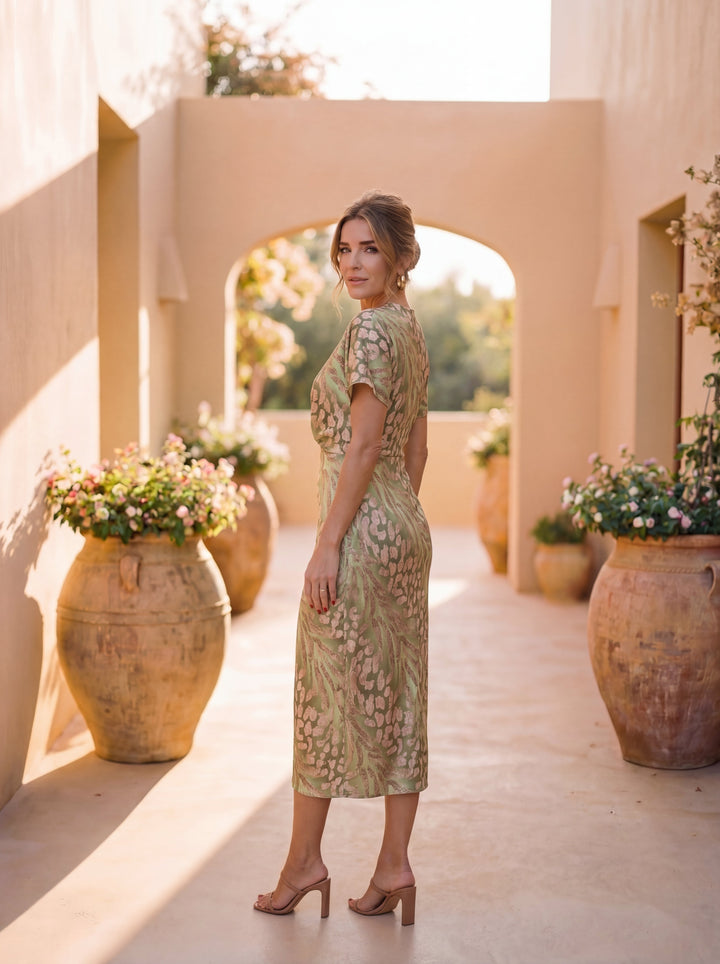 Dorette | Elegant Midi Dress