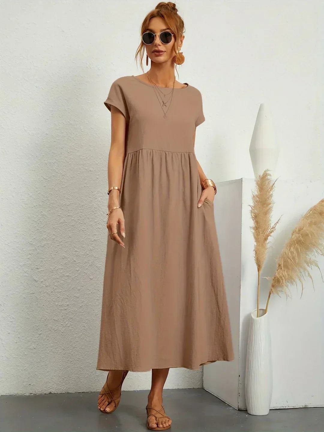 Evi | Flowing Midi Dress Timeless Elegance