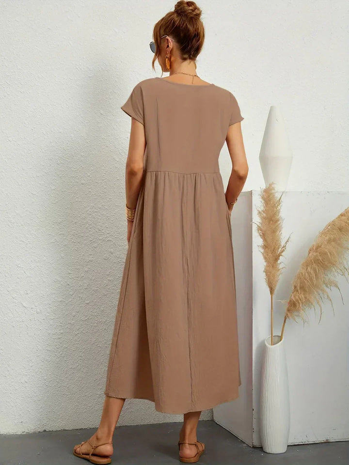 Evi | Flowing Midi Dress Timeless Elegance