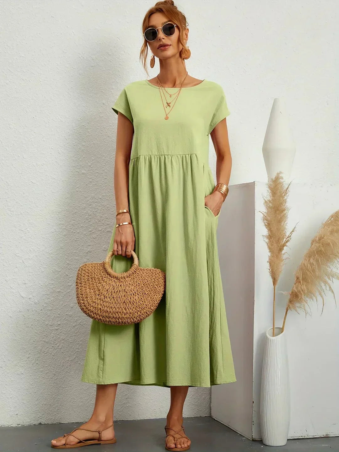 Evi | Flowing Midi Dress Timeless Elegance