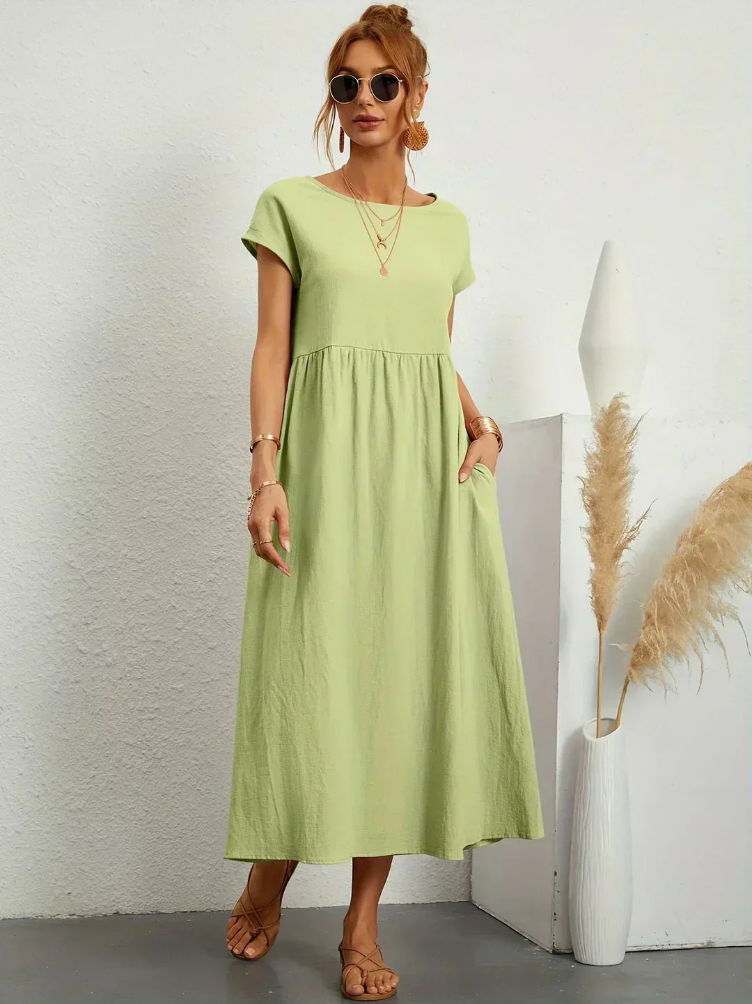 Evi | Flowing Midi Dress Timeless Elegance