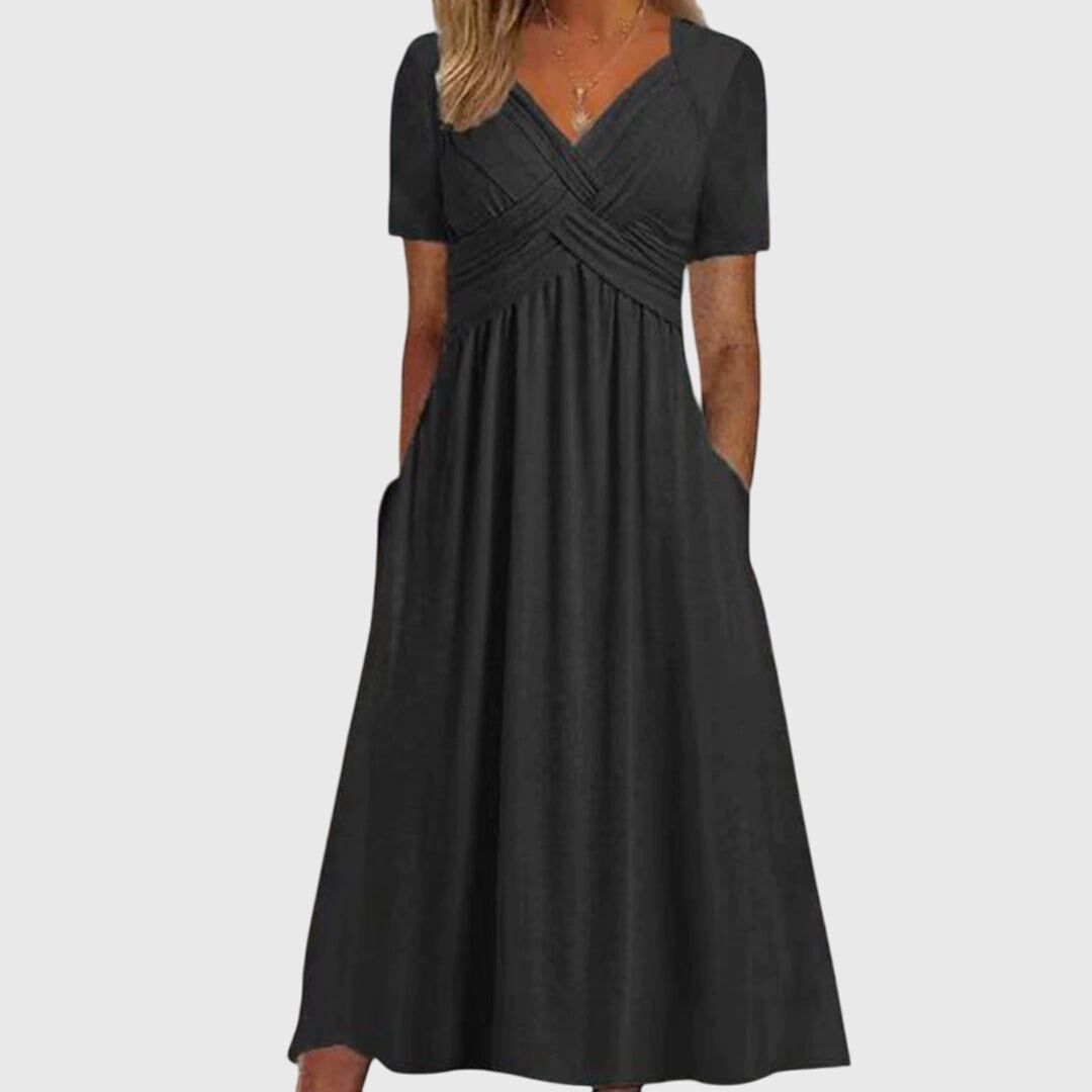 Ute | Flattering Dress