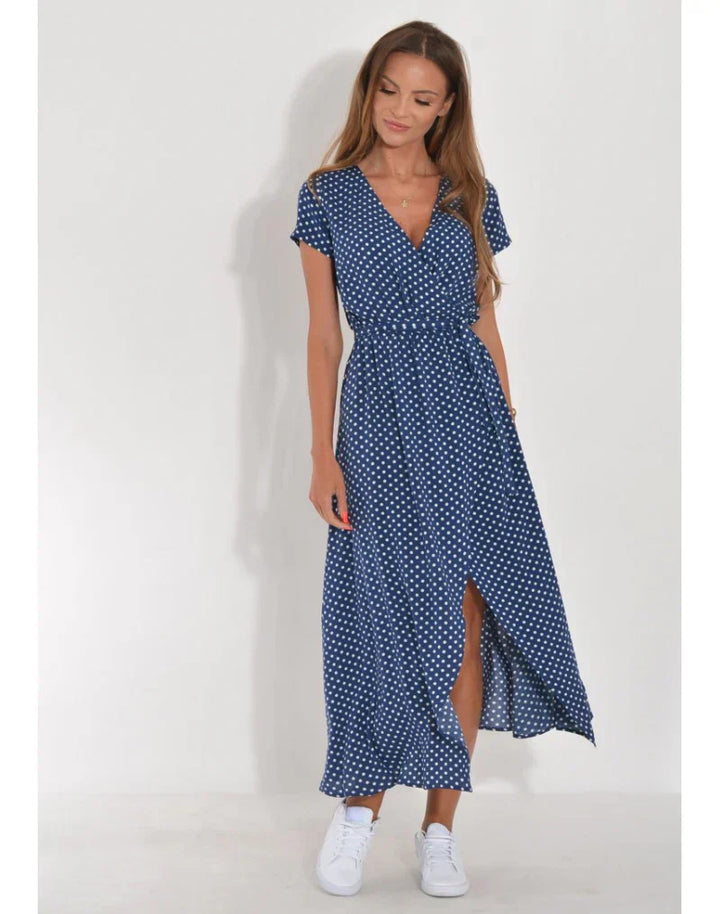 Julia | Elegant Dress with V-Neck and Figure-Flattering Cut