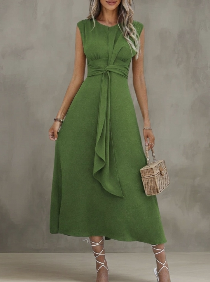 Reese | Elegant Sleeveless Round Neck Maxi Dress